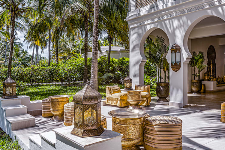 Dhahabu Bar Terrace