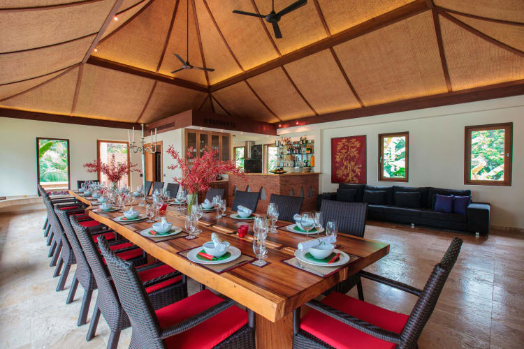 Villa dining