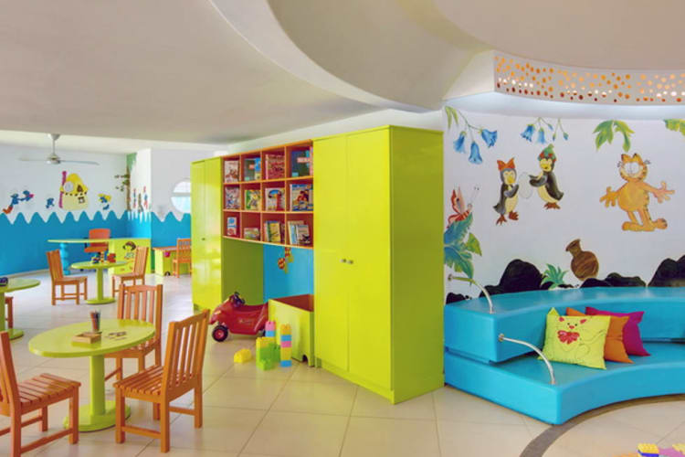 Kids' club