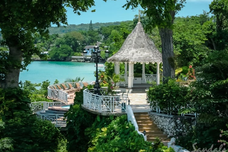 Pavilion and beach