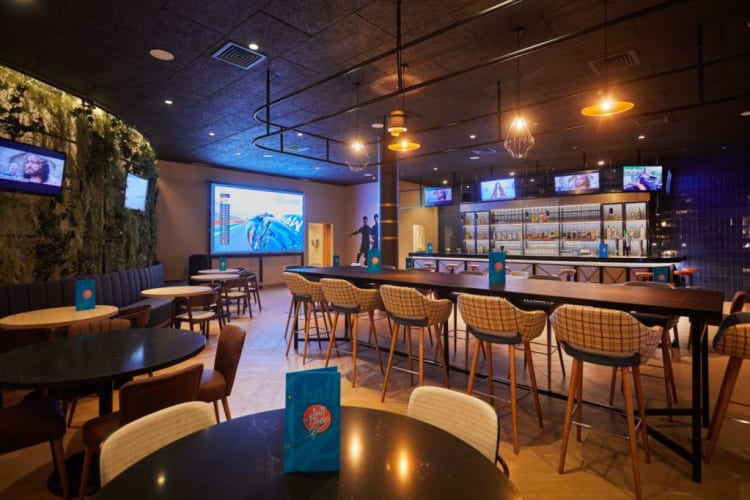 Sports bar