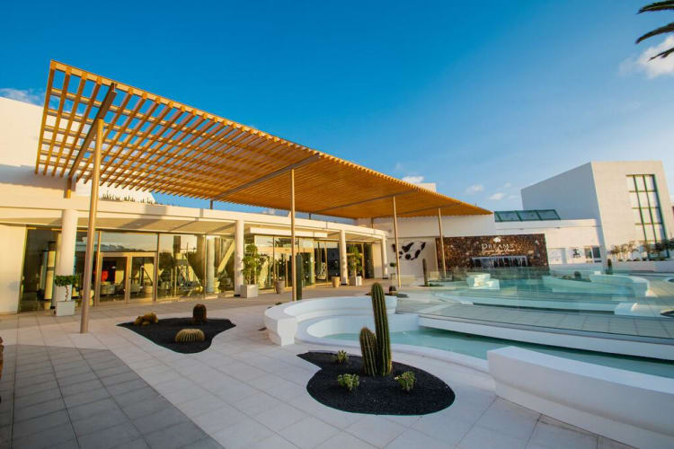 Pool and exterior