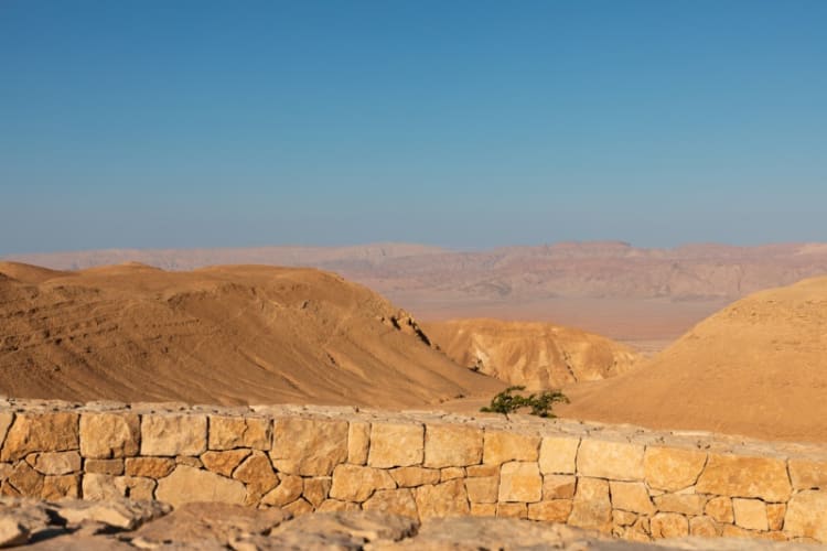 Edom mountains