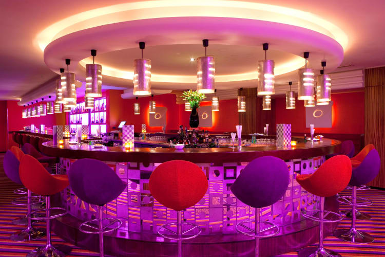 Bar Salon