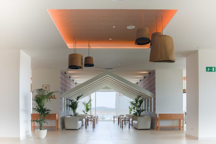 Gregal Lobby bar