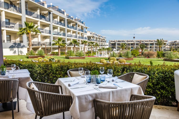 The market buffet restaurant