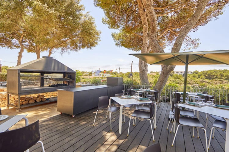 Grill Restaurant
