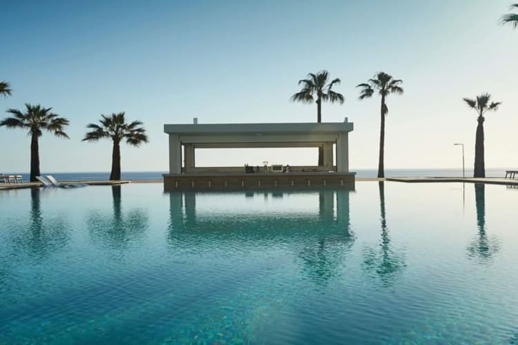 Pool Bar