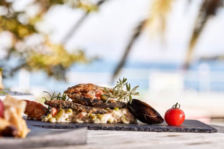 Parea By The Sea
