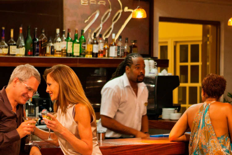 Bar 1887