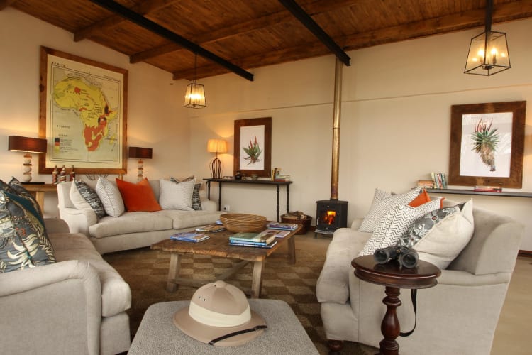 Fugitives Drift Lodge Sitting Room