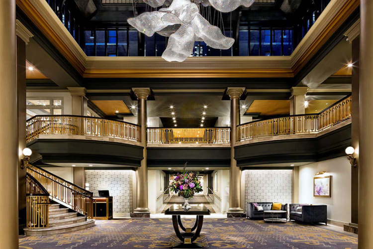 Lobby Night