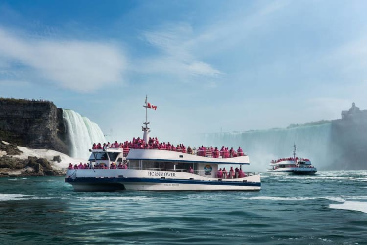 Niagara Falls Boat Cruise