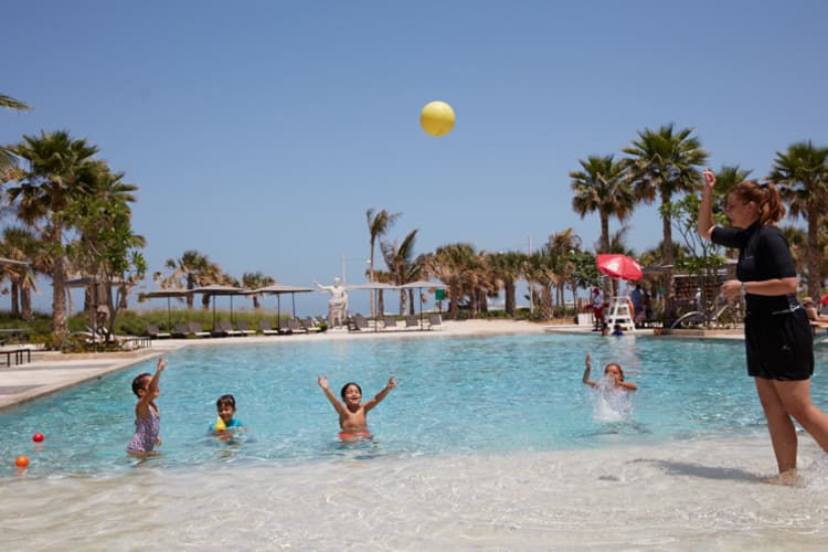 Caesars Palace Dubai Empire Club