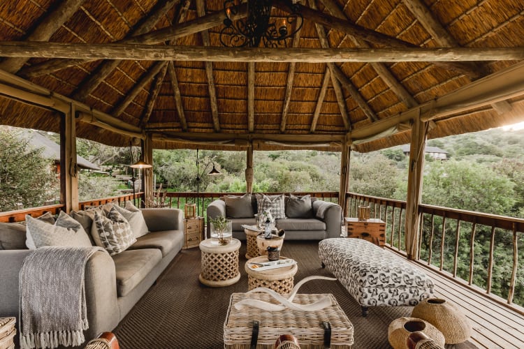 Bukela Game Lodge Breakaway Lounge Surrounded By Bush