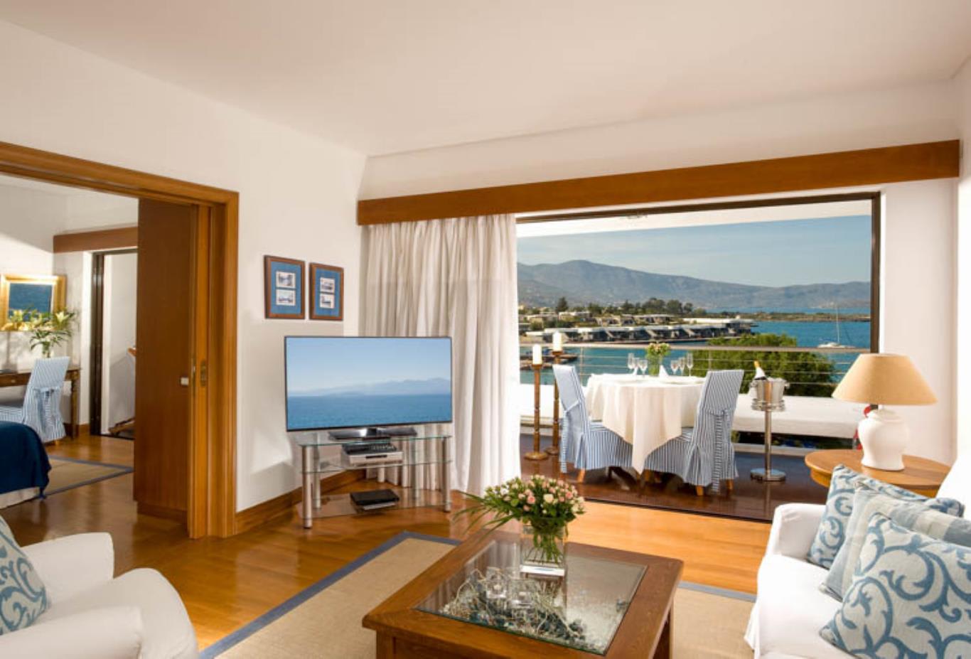 Кипр квартира у моря. Eden beach apartments. Midguard sea view (ex. Midguard sea view (ex. Гостиница christina maris,loutraki,пляж,.