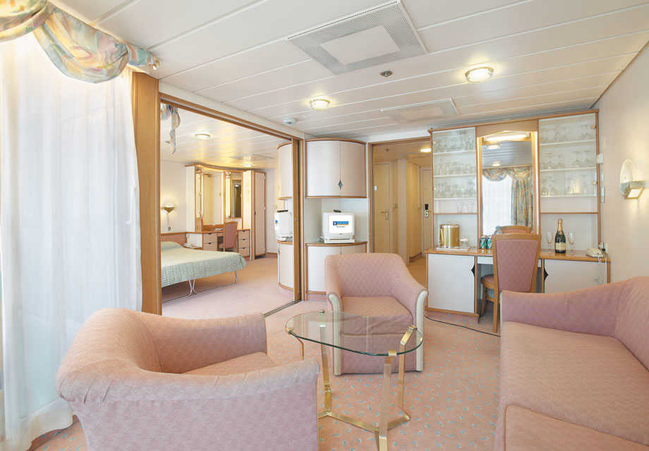 Enchantment Of The Seas | Royal Caribbean International | Destinology