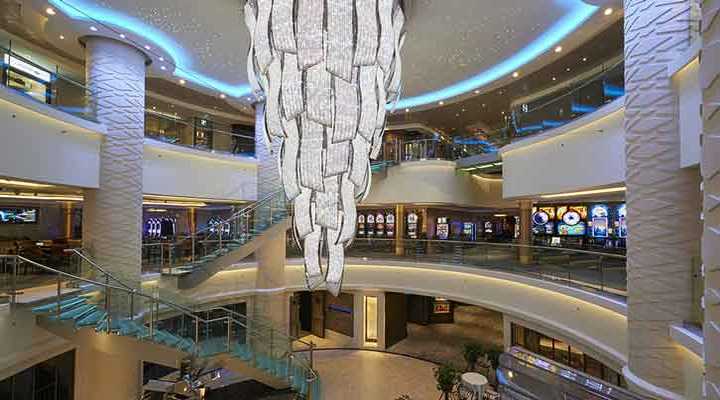 Atrium Bar
