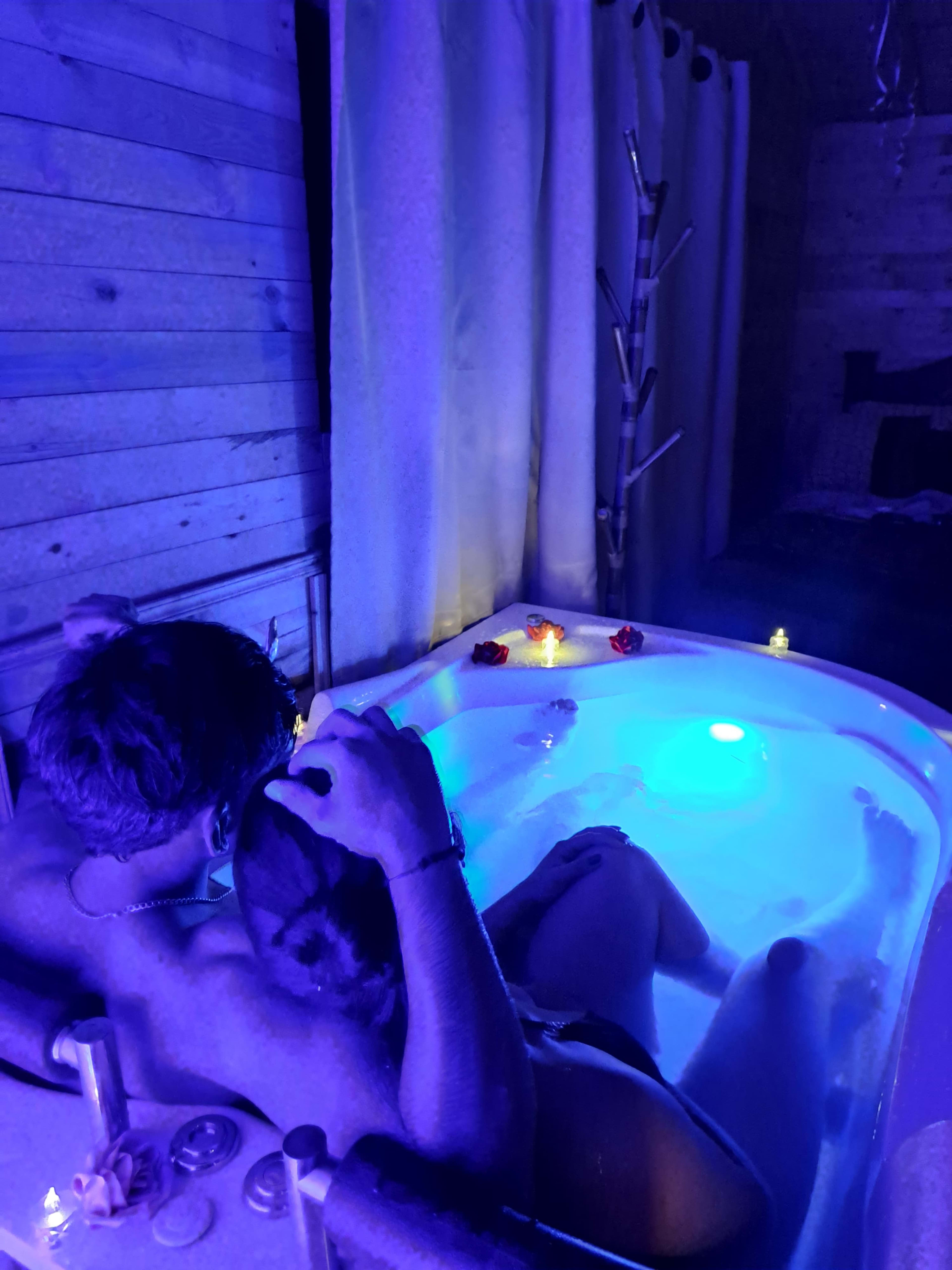 Cabaña con Jacuzzi en Suesca: Escapada Perfecta Cerca de Bogotá
