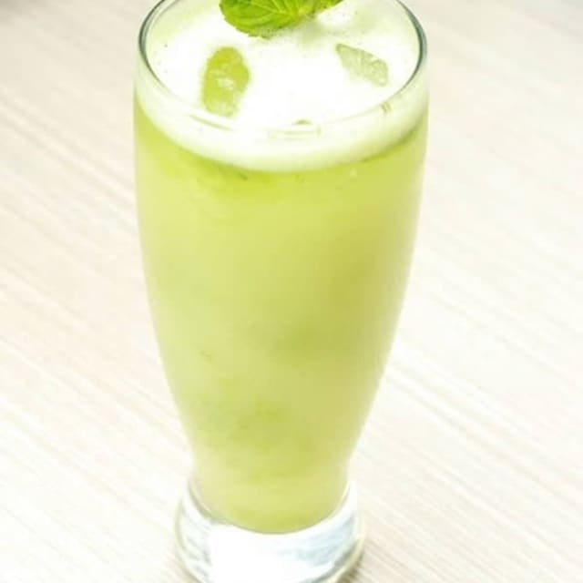 Limonada con Hierba Buena