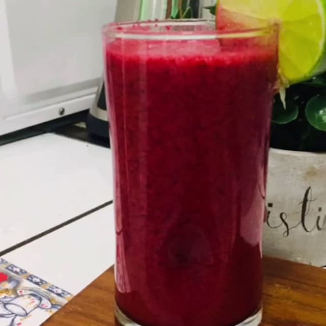 Jugo de Mora en Hierba Buena