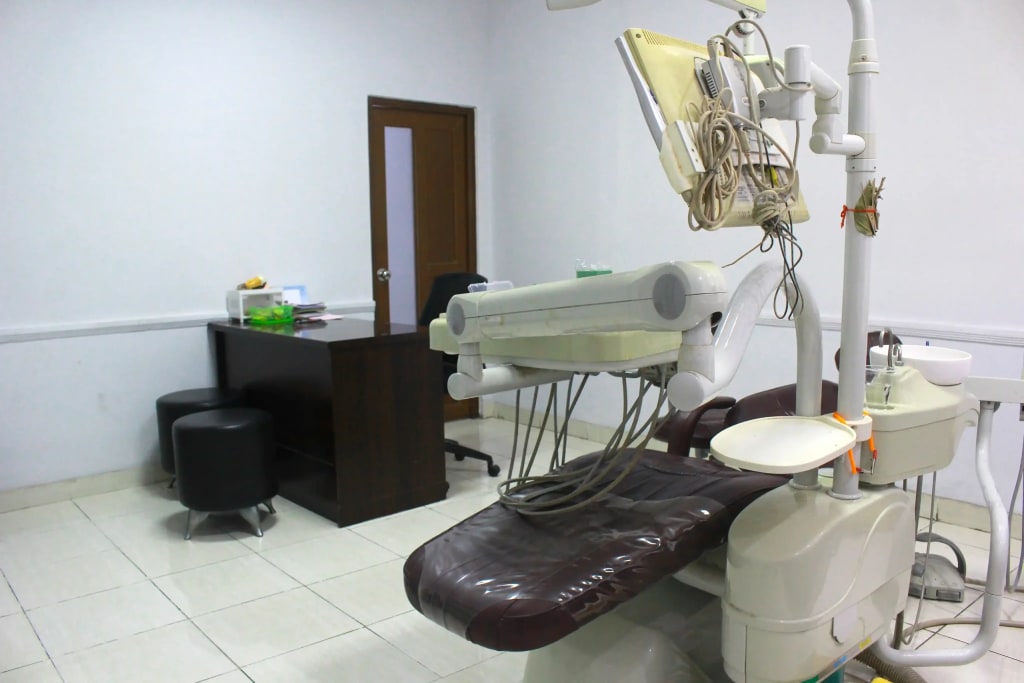 Dental treatment at Bali Dental Assistance