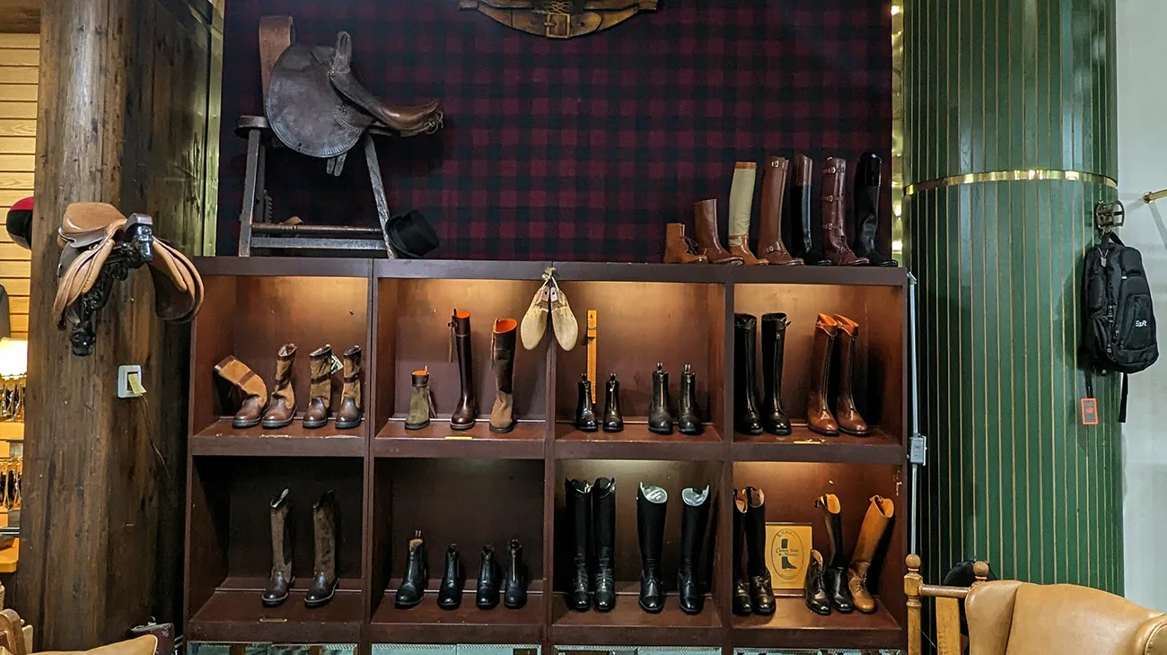 ManhattanSaddlery_slider