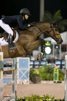 Karen Polle and her longtime partner With Wings flew to the top of the $380,000 Douglas Elliman Grand Prix . Photo by Sportfot