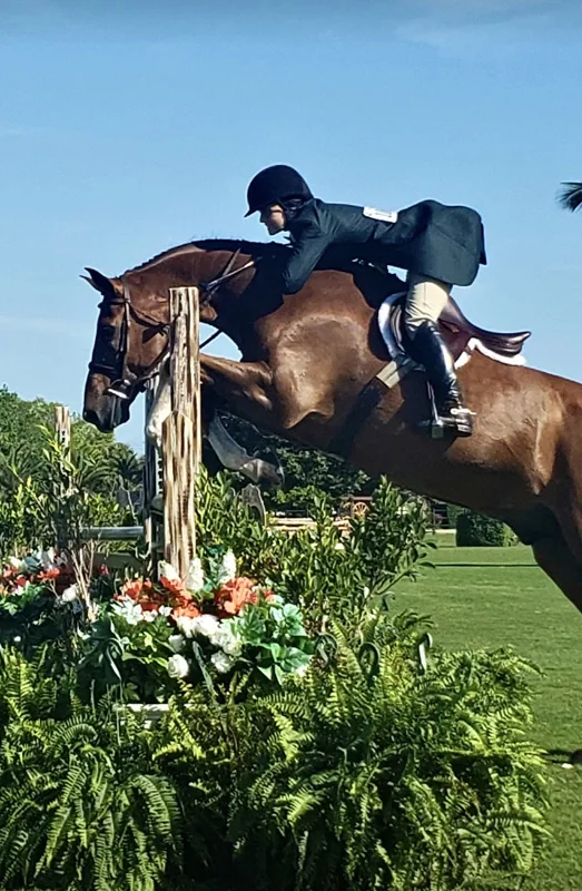 DITL Stephanie Danhakl Dreamy jump_Suzy Drasnin