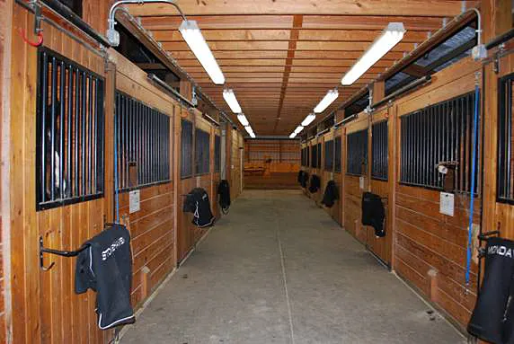 Barn-aisle.jpg