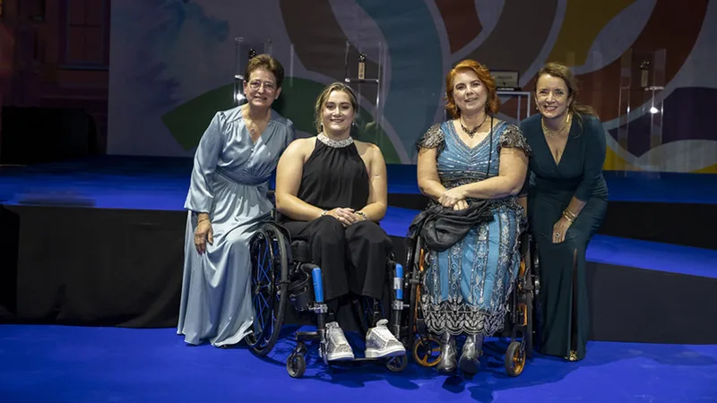 DeLavaletteFEIAward