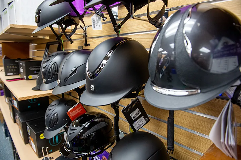 Helmets AKD