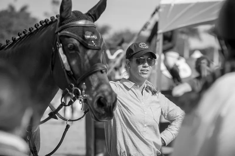 Caitlyn Shiels ringside by Fine Art Horses