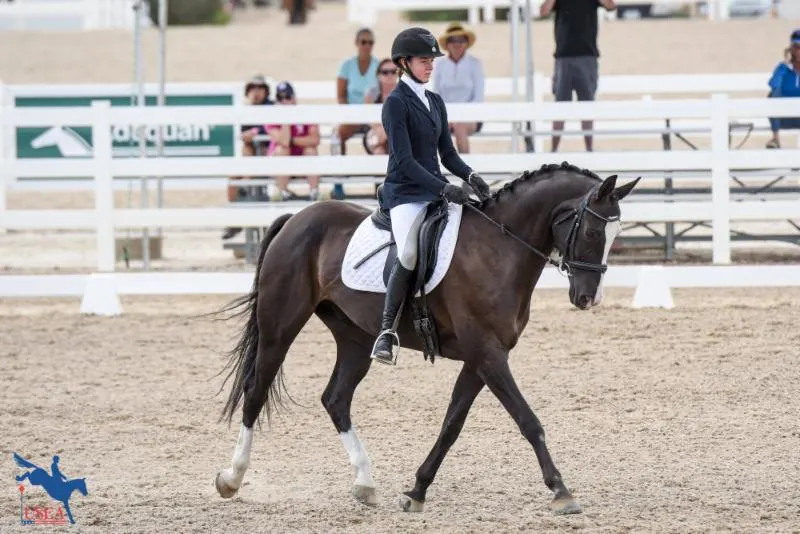 Eva Jacroux - Jr Training