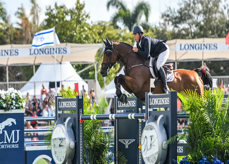 Francisco Pasquel and Coronado cruise to the win in the Longines