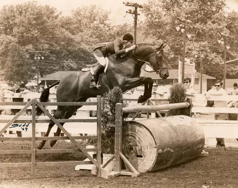 WEB Rudd_Spindletop Showdown_Devon_log jump2 045