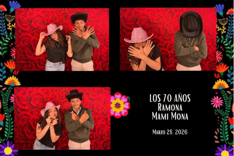 Mirror booth celebration