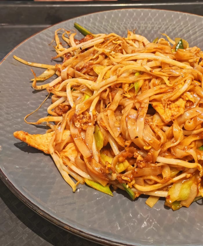 Pad thai s piščancem