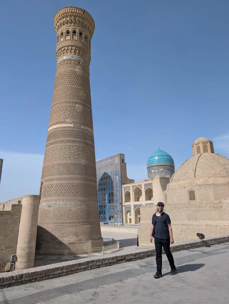 uz bukhara kalan minaret chris - Wo das Meer Verschwand