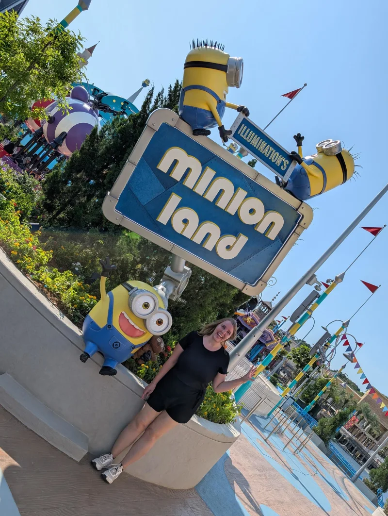 universal minions anna - Hallo Singapur!