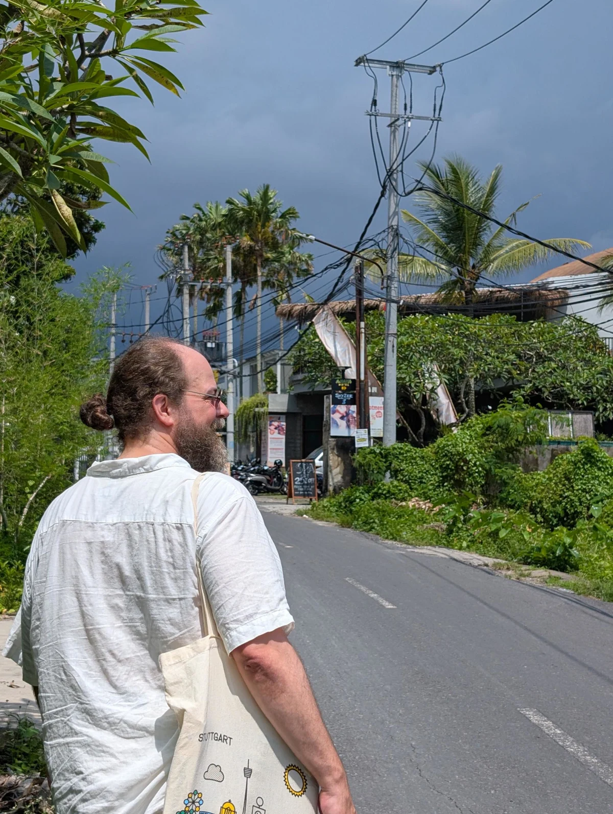 bali street impression chris lp8ijo - Hallo Bali!