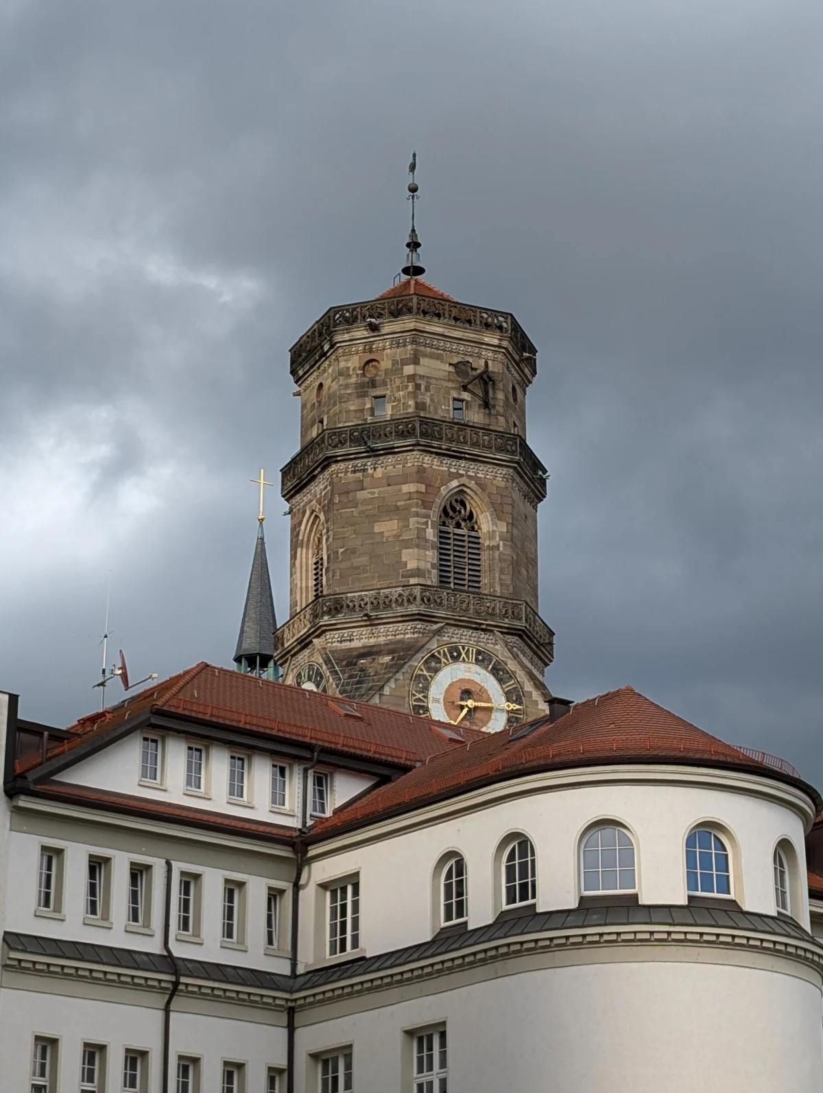 stuttgart kirchturm aovv1x - Bye Bye Stuttgart