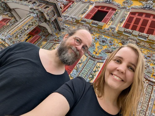 vn hue citadel selfie tm5jnl - Höhen und Tiefen