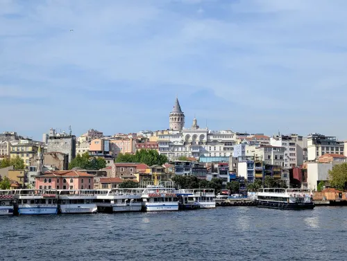 istanbul harbour view tower 1 cgde8s - Hallo Istanbul!