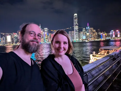 hk skyline anna chris pna2yl - Hallo Hong Kong!