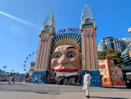 sydney luna park chris fzpu0k - Hallo Sydney!
