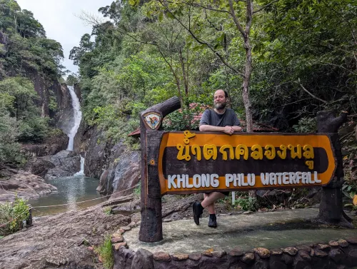 kohchang waterfall sign cxysiu - Hallo Koh Chang!