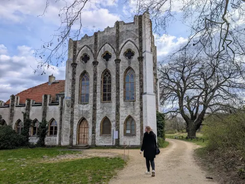 de pfaueninsel old building w1evui - Urlaub vom Reisen