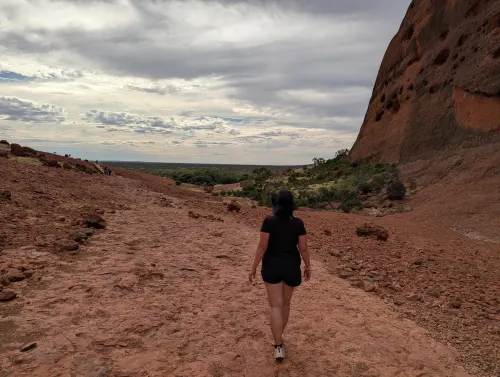 katatjuta anna path wq7fcn - Hallo Uluru!