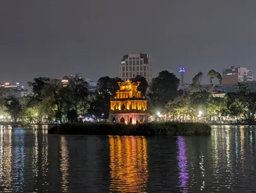 vn hanoi lake lglila - Höhen und Tiefen